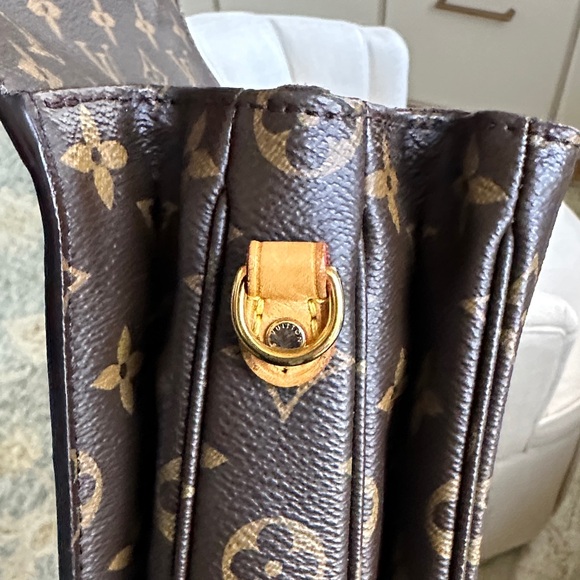 Louis Vuitton pouchette metis… great bag - Picture 8 of 12